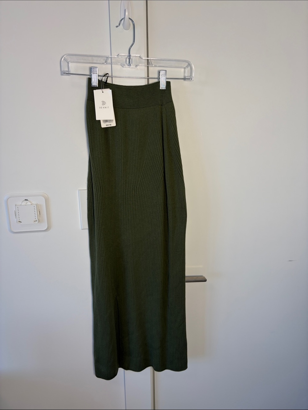 Uniqlo Olive Ribbed Maxi Skirt